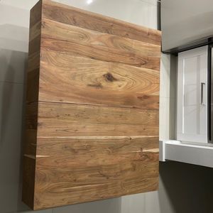 Real wood coffee table (extendable in length)